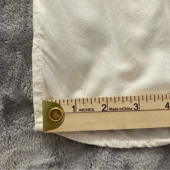 Vintage Forenza Lace Panel Button Up Blouse Cream Rayon Cotton Size Medium - Picture 9 of 9